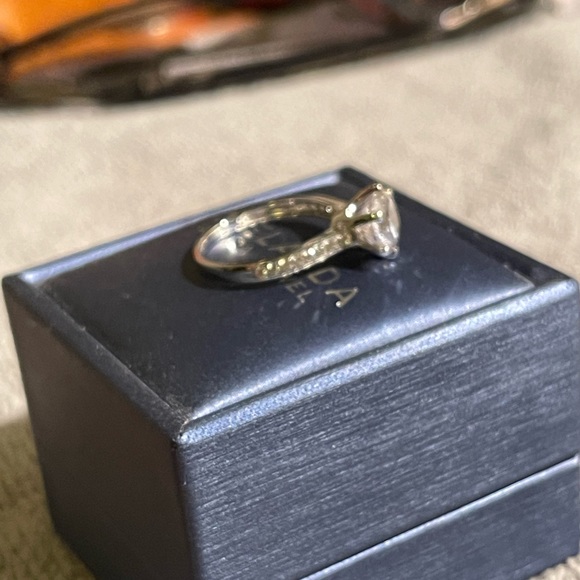 Perfect condition 💍 - Picture 8 of 9